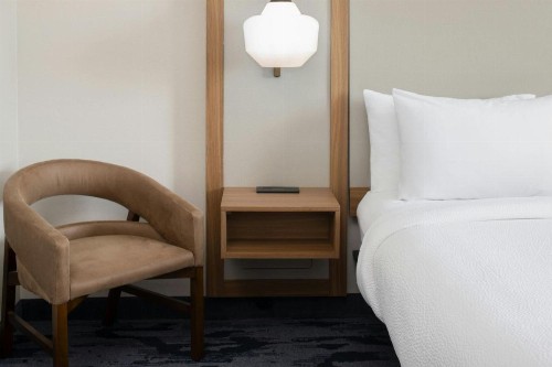 Comfort Suites Old Town - image 13