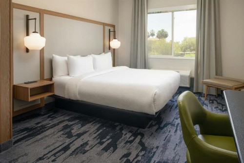 Comfort Suites Old Town - image 32