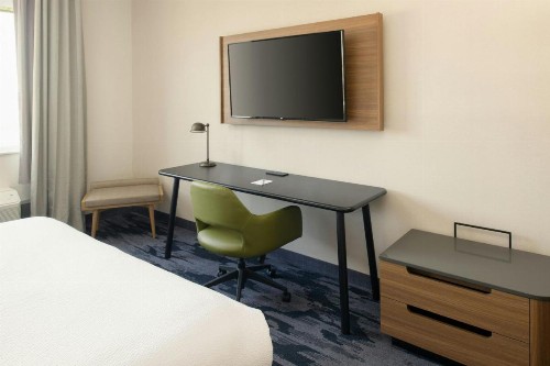 Comfort Suites Old Town - image 33