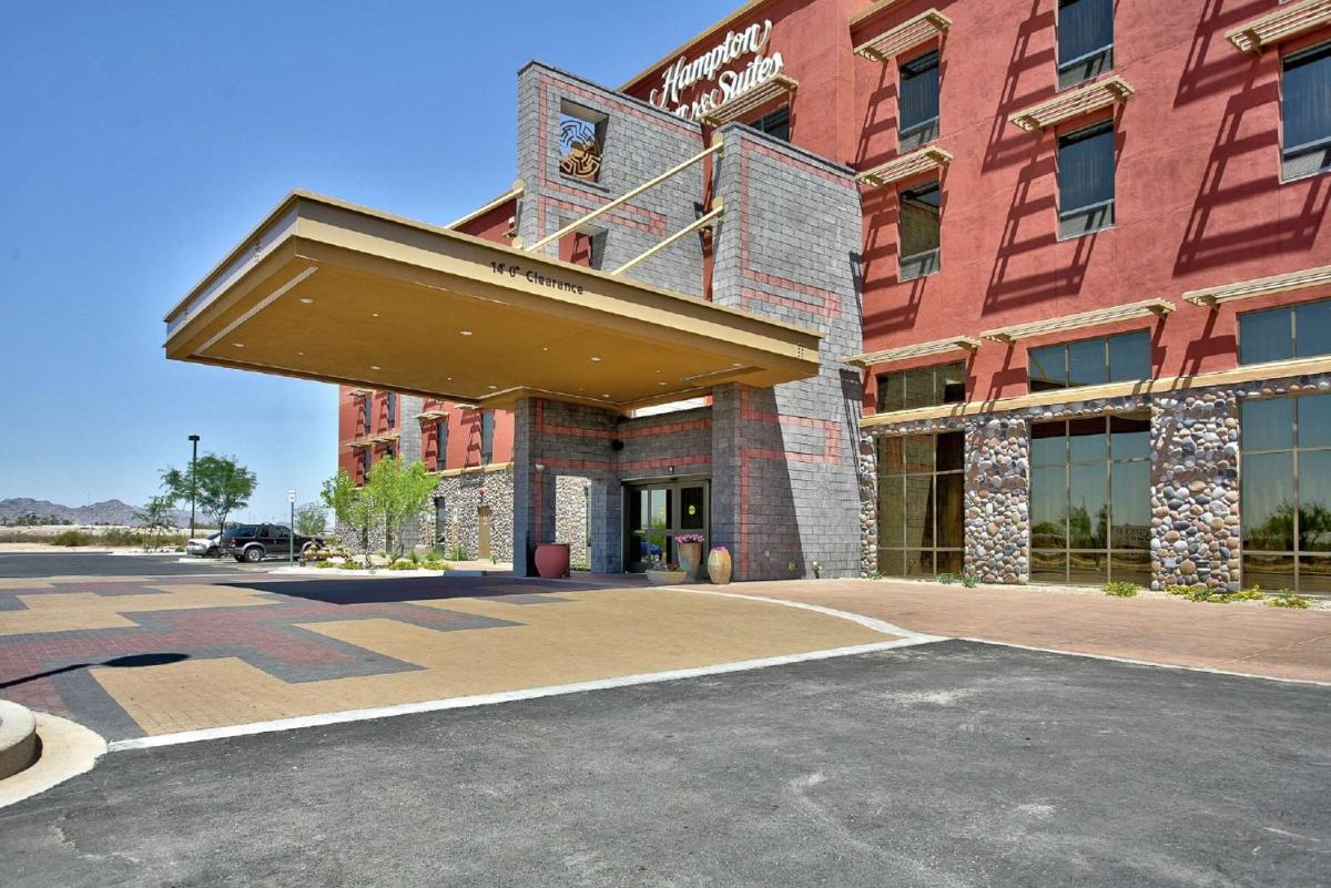 Hampton Inn & Suites Scottsdale Riverwalk - main image