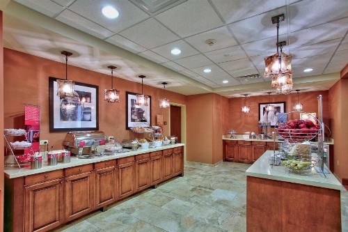 Hampton Inn & Suites Scottsdale Riverwalk - image 32