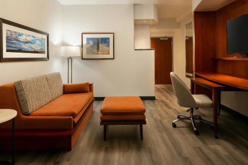 Courtyard by Marriott Scottsdale Salt River - image 14