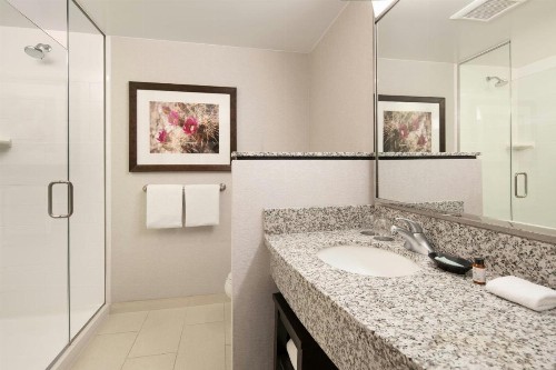 Courtyard by Marriott Scottsdale Salt River - image 30