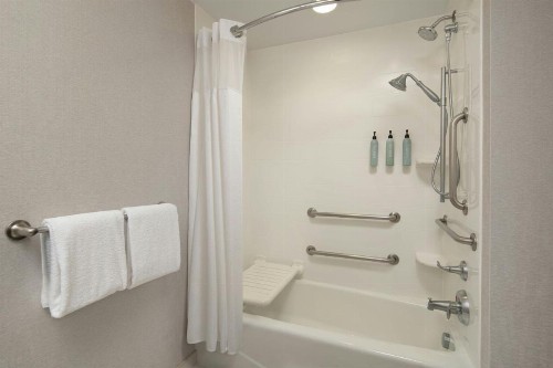 Courtyard by Marriott Scottsdale Salt River - image 32