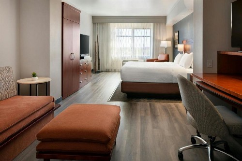 Courtyard by Marriott Scottsdale Salt River - image 8