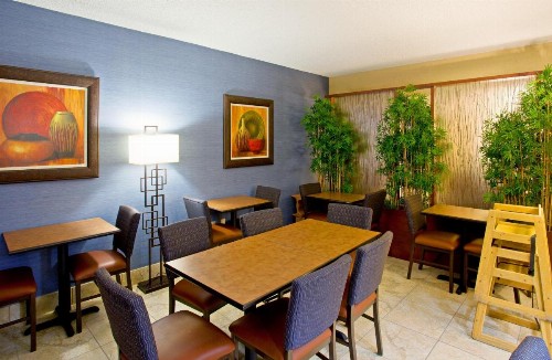 Holiday Inn Express Scottsdale North an IHG Hotel - image 14