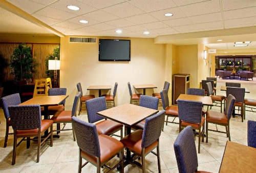 Holiday Inn Express Scottsdale North an IHG Hotel - image 18