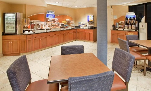 Holiday Inn Express Scottsdale North an IHG Hotel - image 20