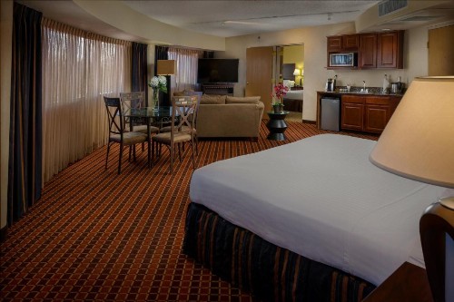 Holiday Inn Express Scottsdale North an IHG Hotel - image 36