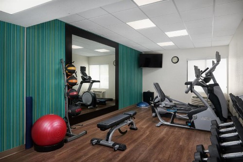 Holiday Inn Express Scottsdale North an IHG Hotel - image 37