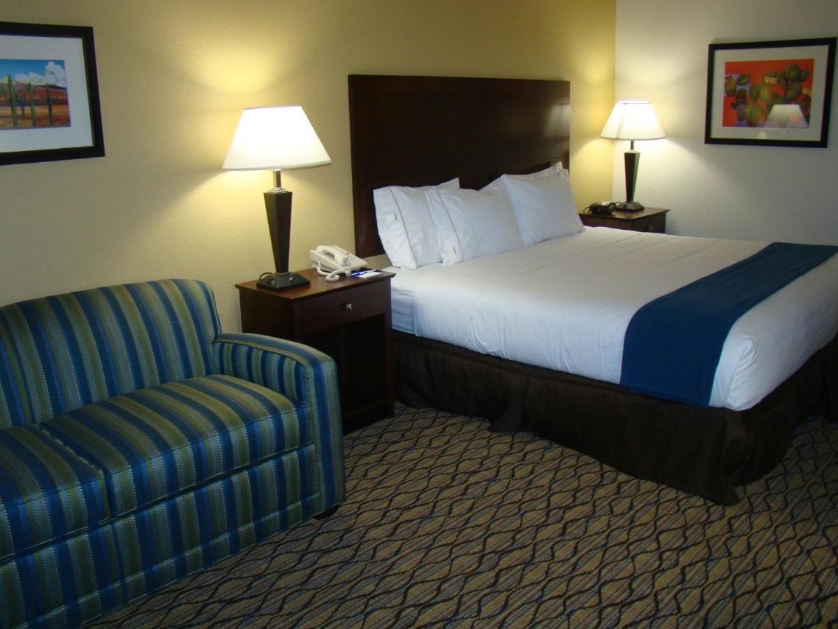 Holiday Inn Express Scottsdale North an IHG Hotel - image 6