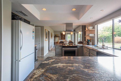 3 Bedroom - Yard Grass Pets North Scottsdale - Desert Oasis