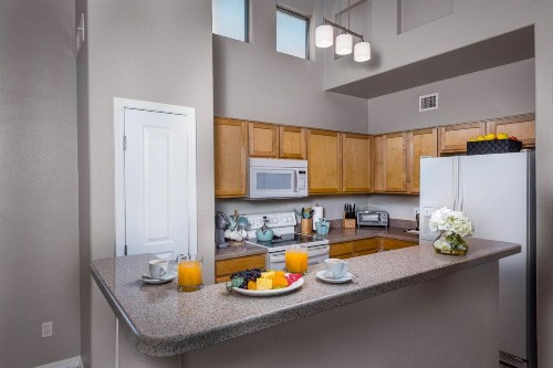 Clubgate Villa & Kierland Escape - image 7