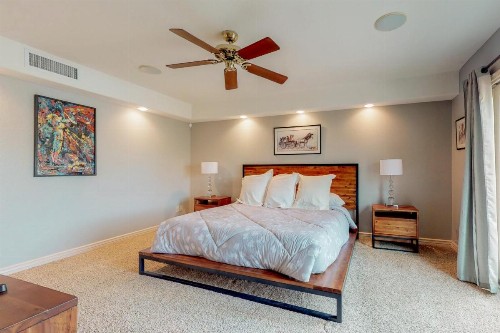 McCormick Lakeside Retreat - image 10