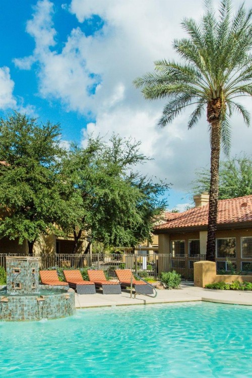 Mayo 2 miles - Kierland & Scottsdale Quarter 3 miles -Hulu Live TV-24 Hour Pool - image 8