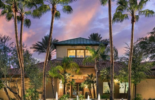 Mayo 2 miles - Kierland & Scottsdale Quarter 3 miles -Hulu Live TV-24 Hour Pool - image 9