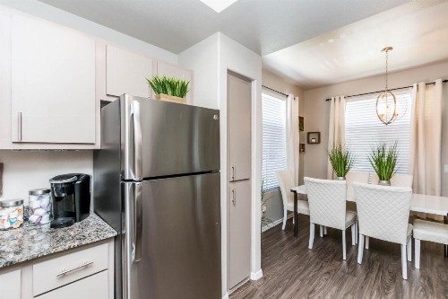 Mayo 2 miles-Hulu Live TV - 3 bedroom King-Close to Kierland and TPC with Parking - image 9