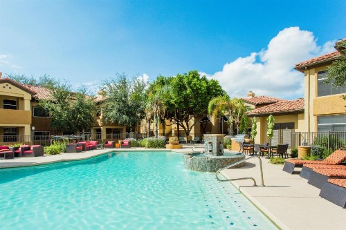 Mayo 2 miles-Hulu Live TV - 3 bedroom King-Close to Kierland and TPC with Parking - image 5