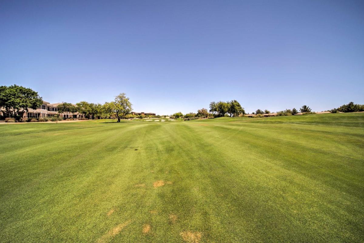Beautiful Kierland Greens Home Walk to Shops and Golf - image 2