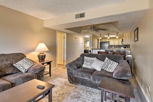 Condo w/ Pool Access - Near Downtown & Hikes! - image 2