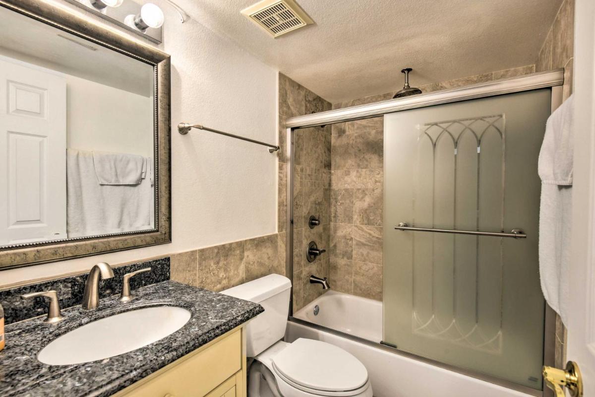 Condo w/ Pool Access - Near Downtown & Hikes! - image 6
