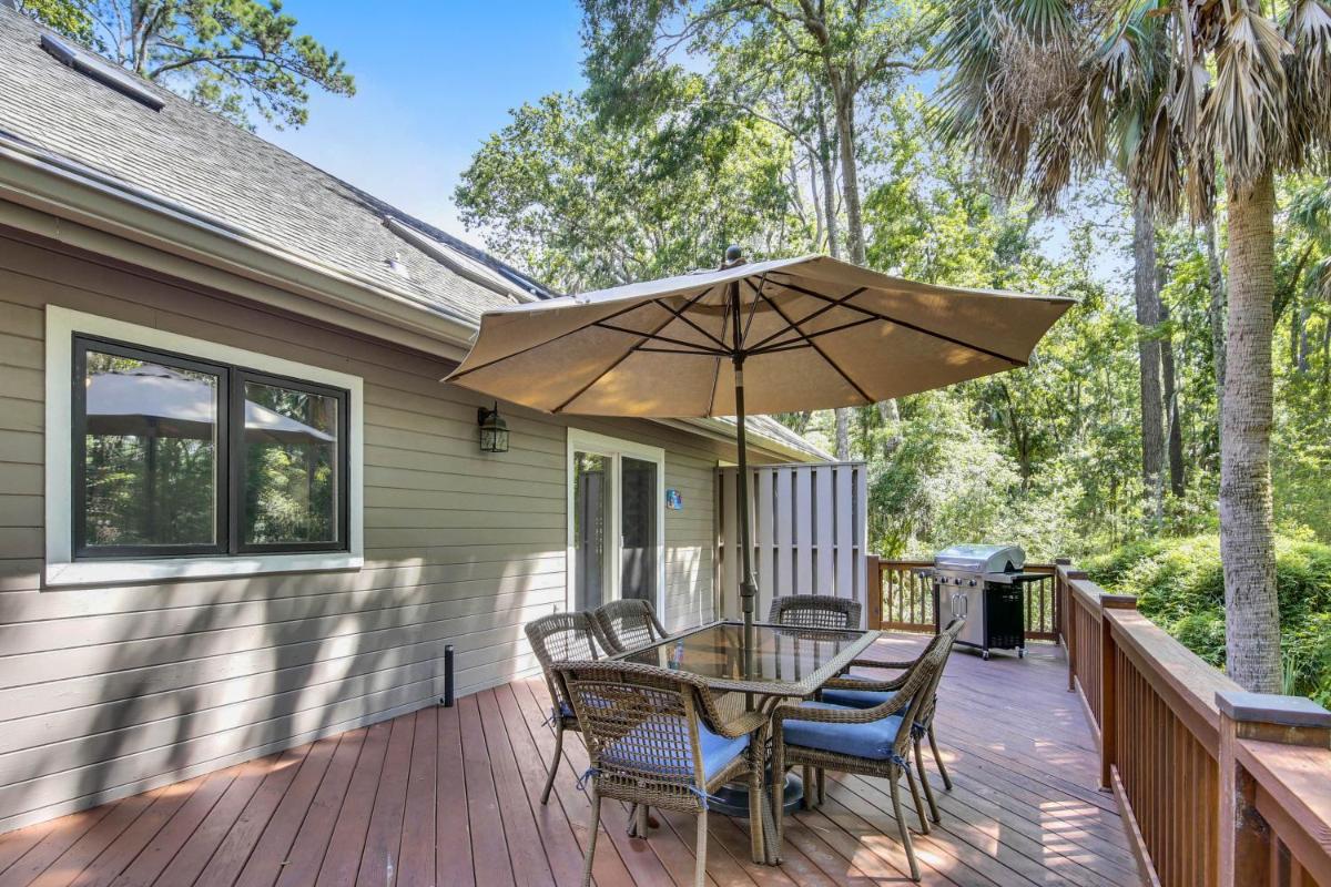 Baywood Luxury - image 6
