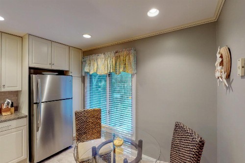 1151 Summerwinds - image 11