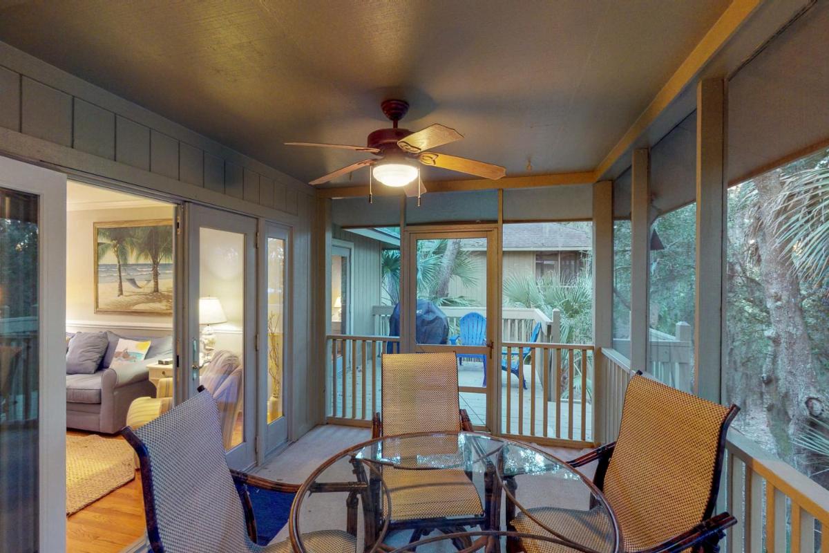 1151 Summerwinds - image 6