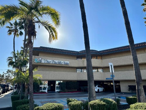 The Pacific Inn - image 1