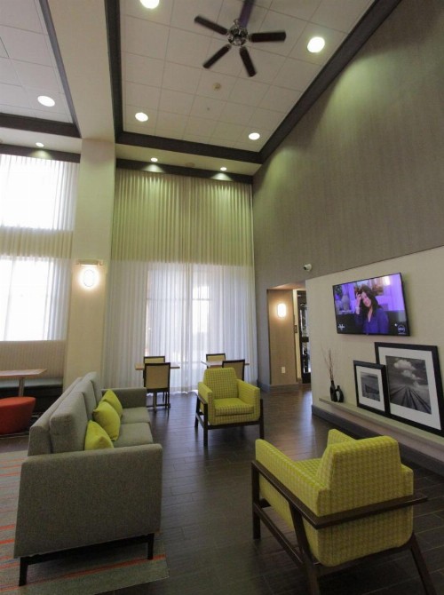 Hampton Inn & Suites Seal Beach - image 29