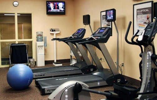 Hampton Inn & Suites Seal Beach - image 36
