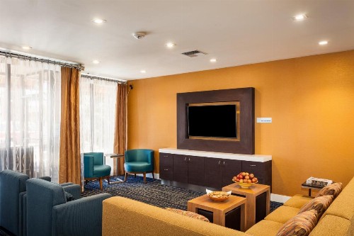 Holiday Inn Express at Monterey Bay an IHG Hotel - image 12