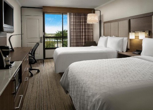 Holiday Inn Express at Monterey Bay an IHG Hotel - image 18