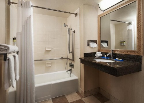 Holiday Inn Express at Monterey Bay an IHG Hotel - image 4