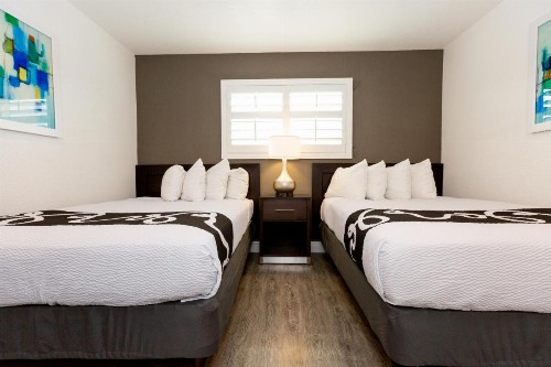 SureStay Hotel by Best Western Seaside Monterey - image 18