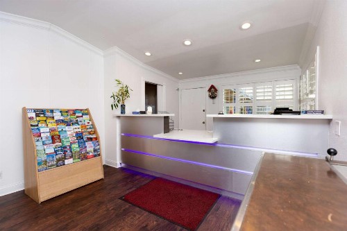 SureStay Hotel by Best Western Seaside Monterey - image 7