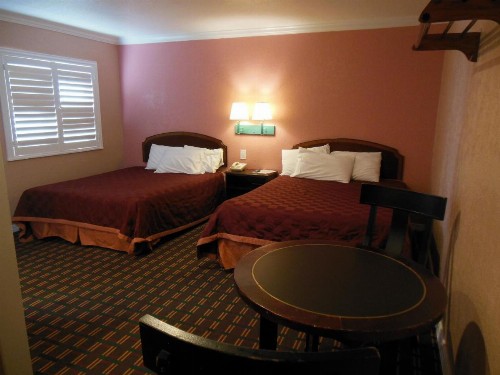 Sealamp Inn - image 19