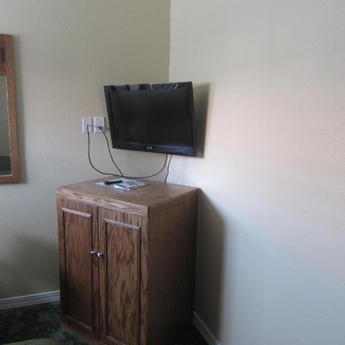 Pacific Best Inn - image 36