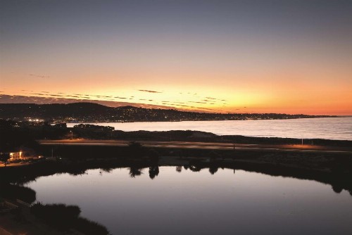 Embassy Suites Monterey Bay - Seaside - image 3