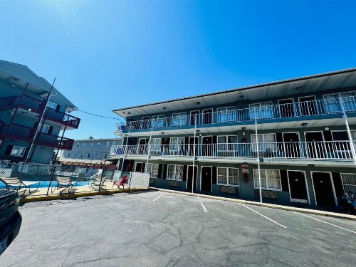 Seagem Motel and Apartments - image 19