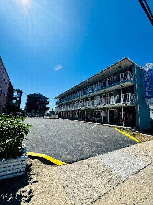 Seagem Motel and Apartments - image 20