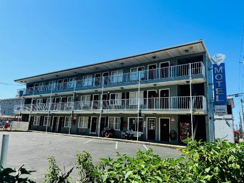 Seagem Motel and Apartments - image 23