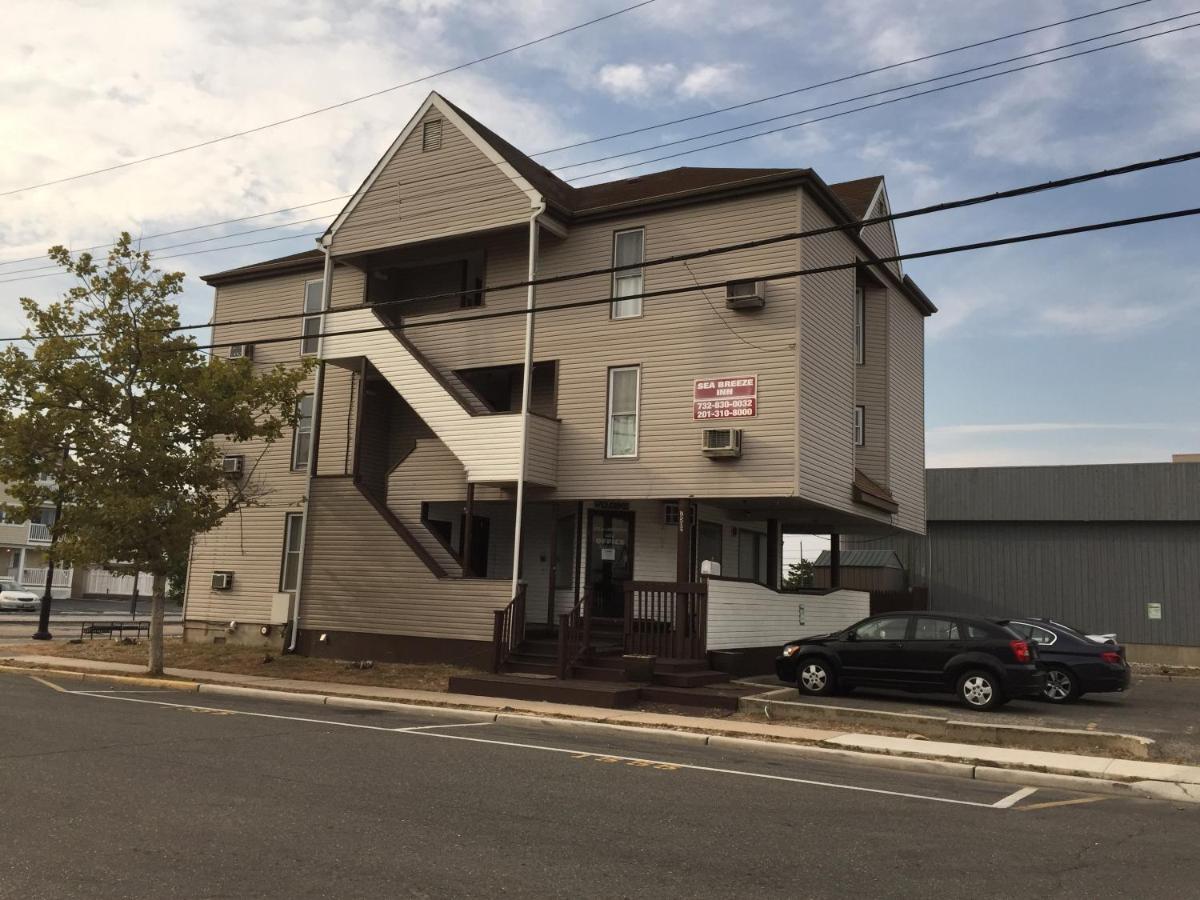 Hotel Charlee Sea Breeze Beach-Suites - main image