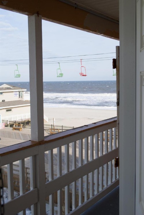 Boardwalk Hotel Charlee & Apartments Beach Hotel Oceanfront - image 23