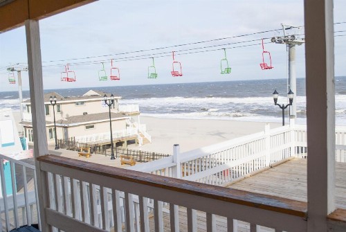 Boardwalk Hotel Charlee & Apartments Beach Hotel Oceanfront - image 44