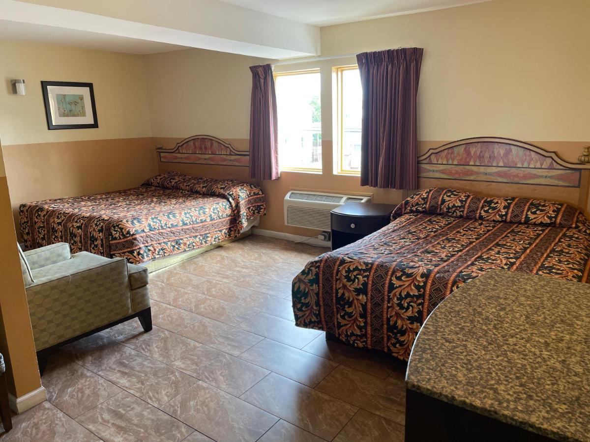 Sea Palace Inn - image 2