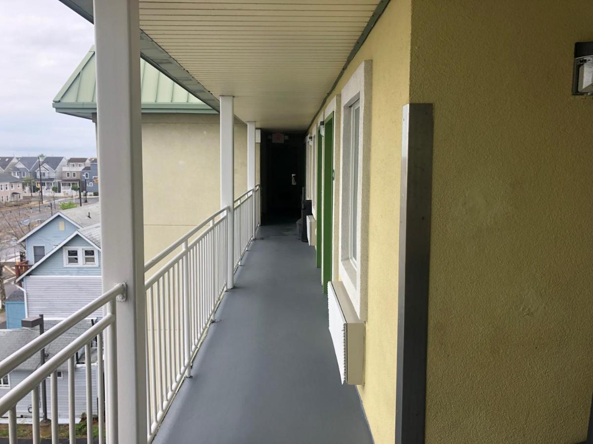 Sea Palace Inn - image 5