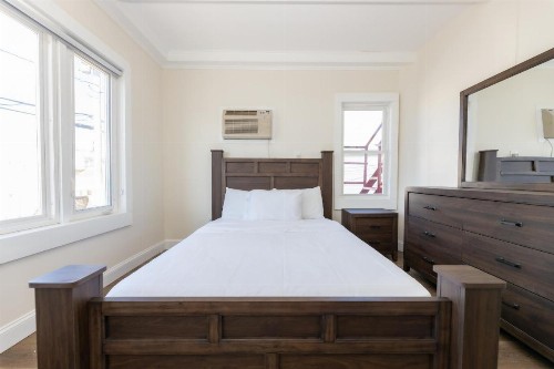 Seaside Sands Inn - image 4