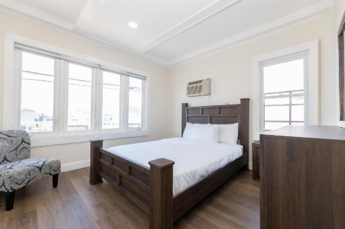 Seaside Sands Inn - image 5