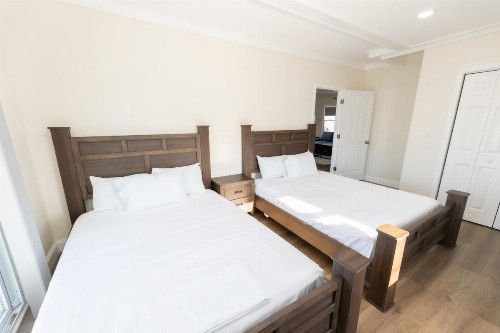 Seaside Sands Inn - image 6